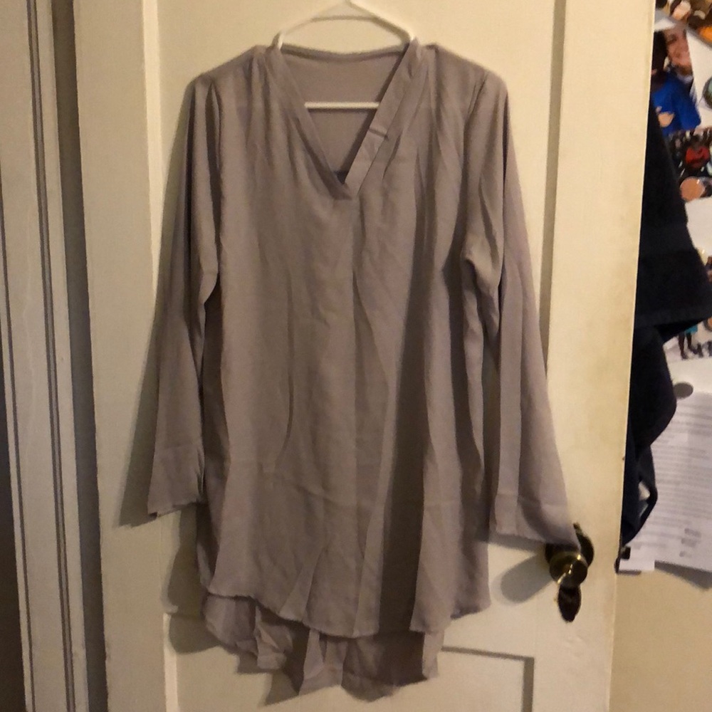 Light gray dress